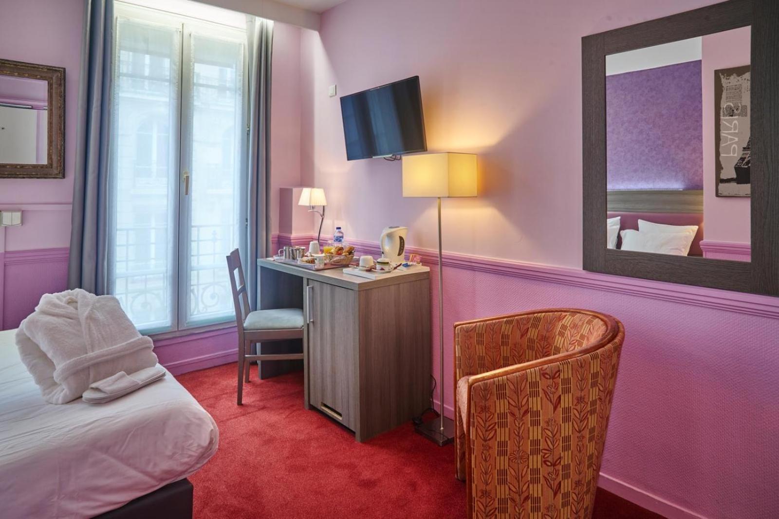 פריז Hotel Poussin מראה חיצוני תמונה
